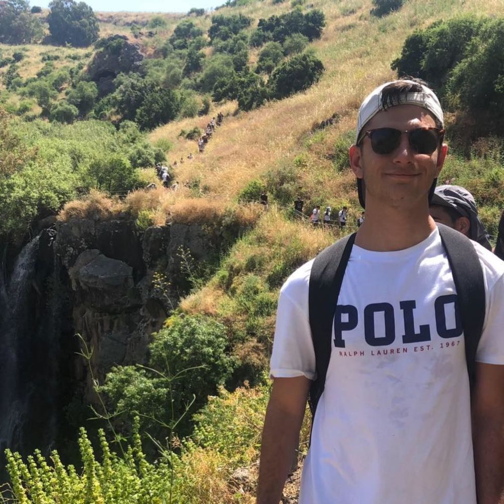Meet your Posher, Matthew